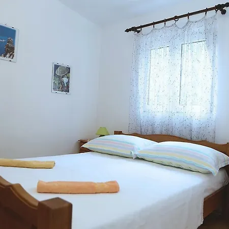 Marusici 1020a 3*